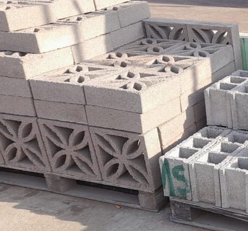 Bloque calado decorativo